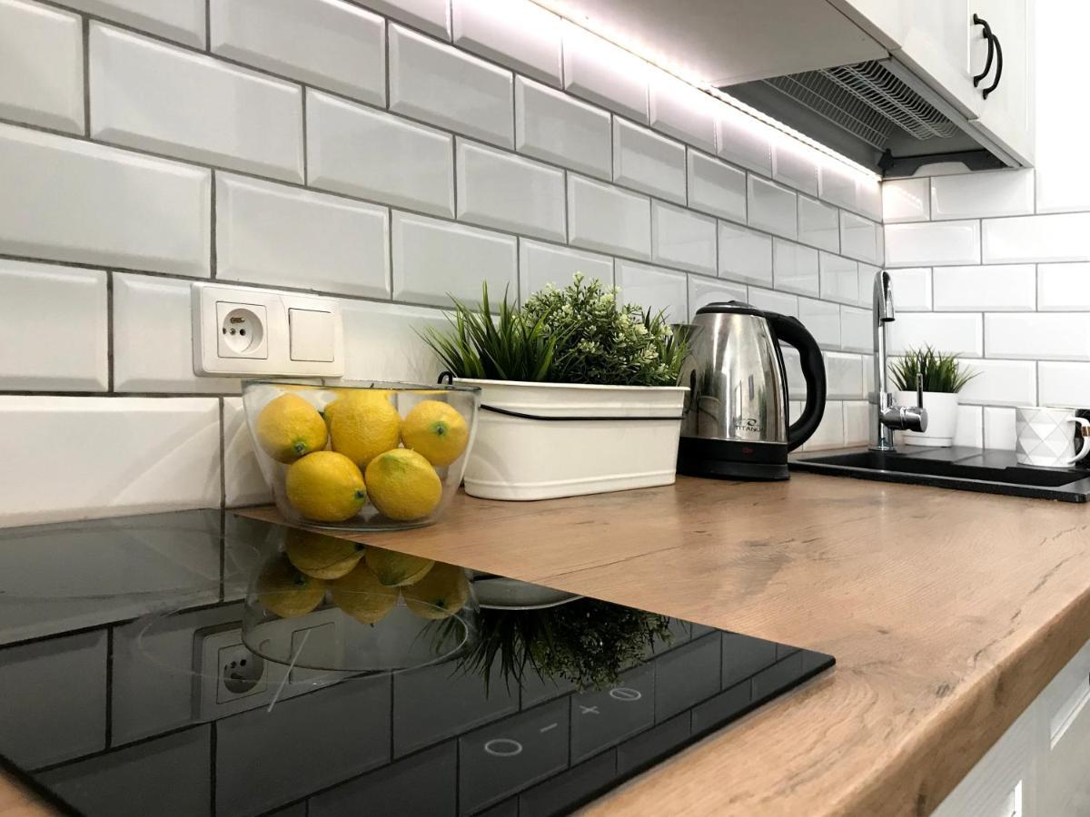 Apartament Litevski Deluxe Lublin Buitenkant foto